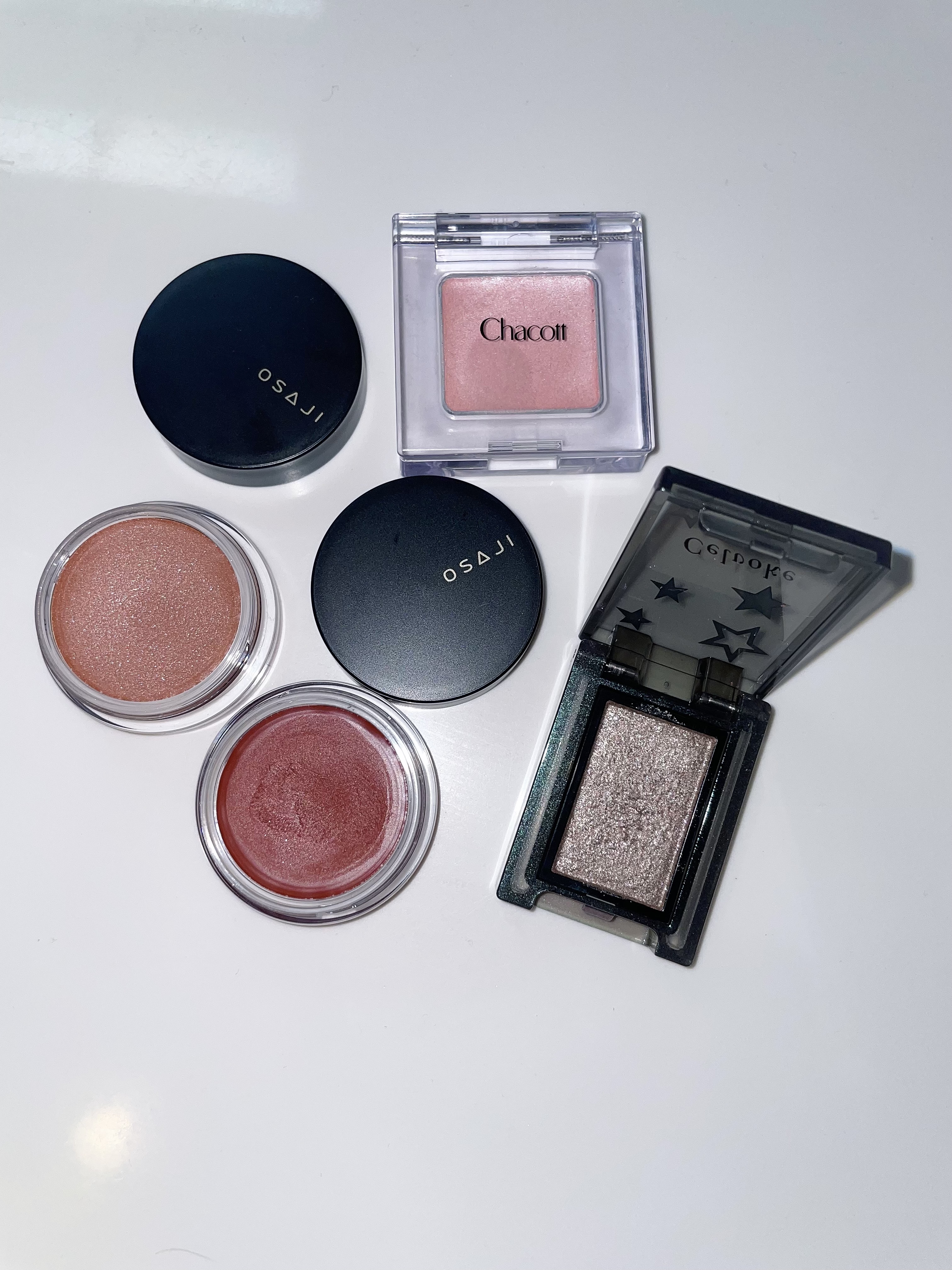 マルチカラーバリエーション シルキー SK09/チャコット・コスメティクス/単色アイシャドウを使ったクチコミ（3枚目）