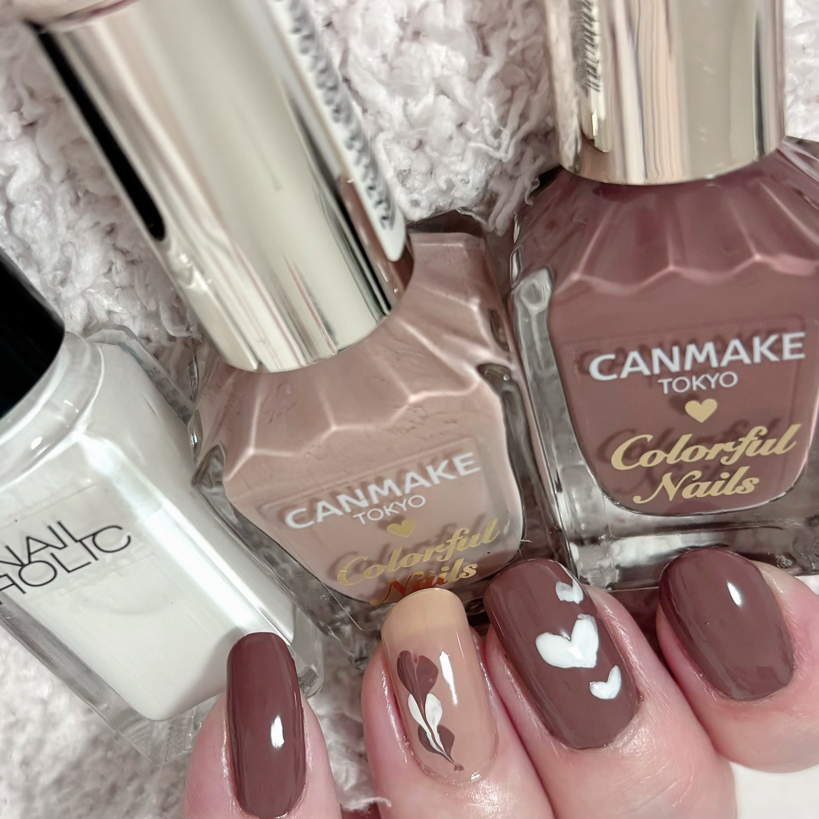 カラフルネイルズ/キャンメイク/マニキュアを使ったクチコミ（1枚目）