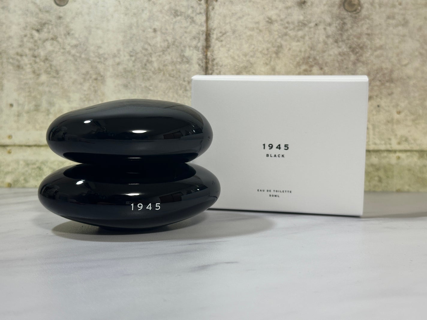 1945 オードトワレ BLACK/SHOLAYERED/香水(その他)を使ったクチコミ(2枚目)