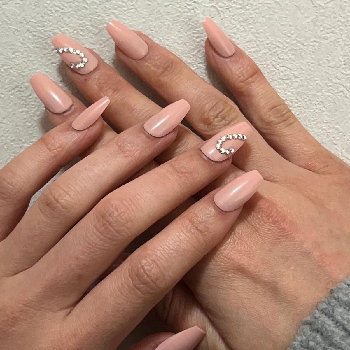 ayayan_yan on LIPS 「FINGERSUIT🌹女優さんや歌手の方も愛用しているつけ爪💅..」(4枚目)