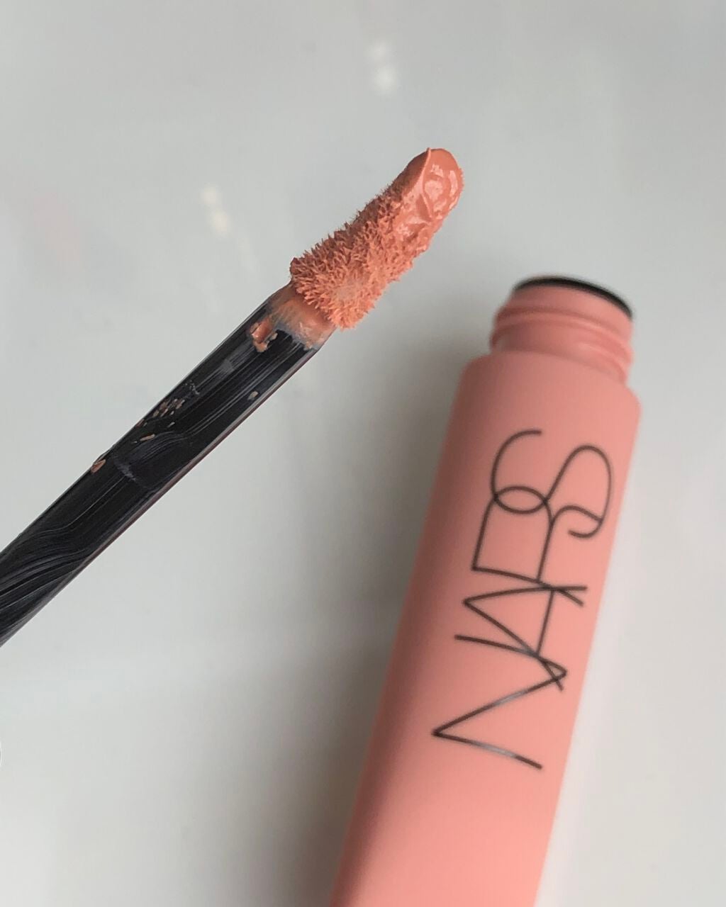 エアーマット リップカラー/NARS/口紅を使ったクチコミ(2枚目)