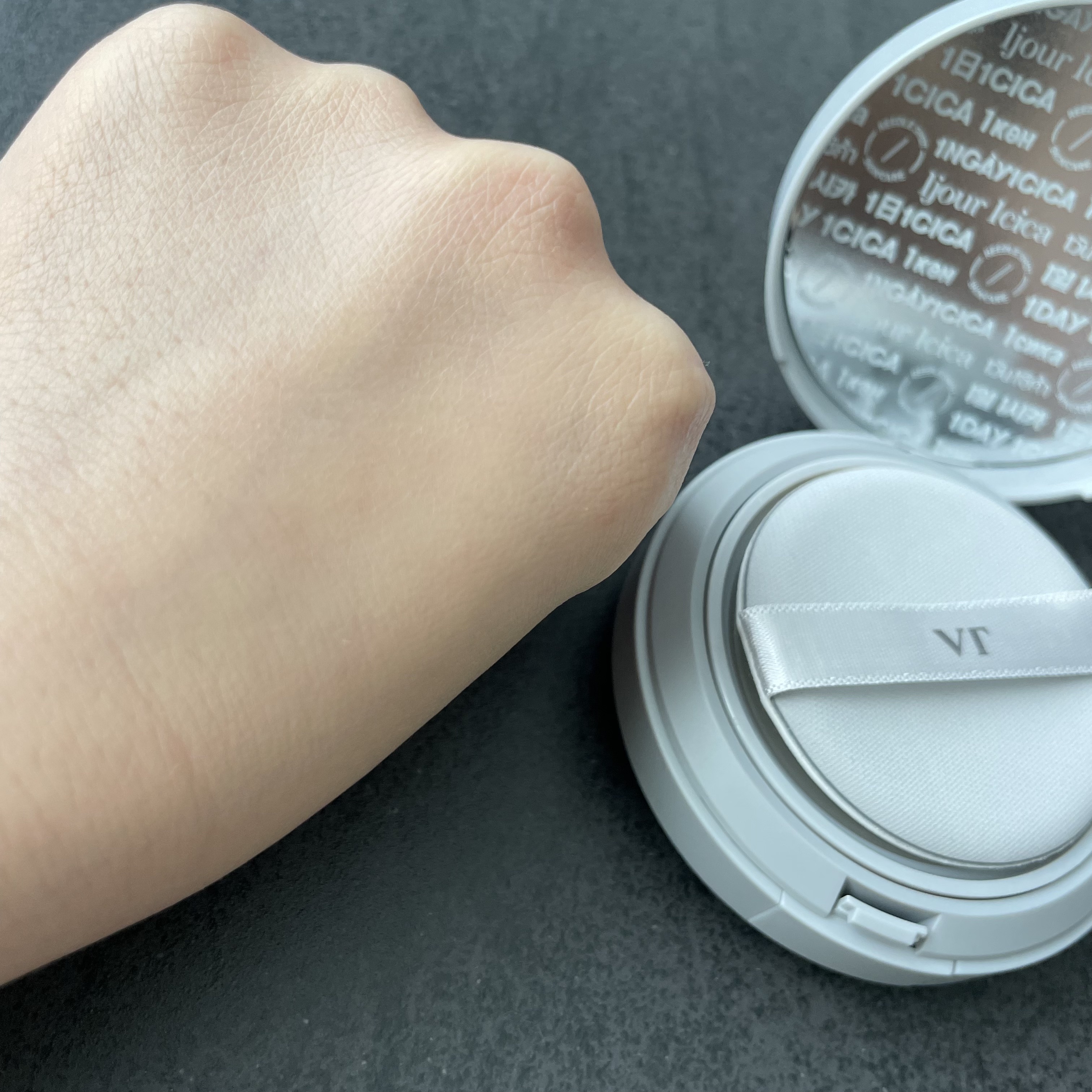 VT リードルS マイルドクッションのクチコミ「 
💚リードルSマイルドクッション

大人気のリードルショットのクッションファンデ💚

こんな.....」（2枚目）