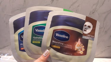 ヴァセリン moisturizing sheet maskのクチコミ「☘️ヴァセリン シートマスクパック20枚 （メガ割：2400円）

☑︎注目成分セラミドNP
.....」（2枚目）