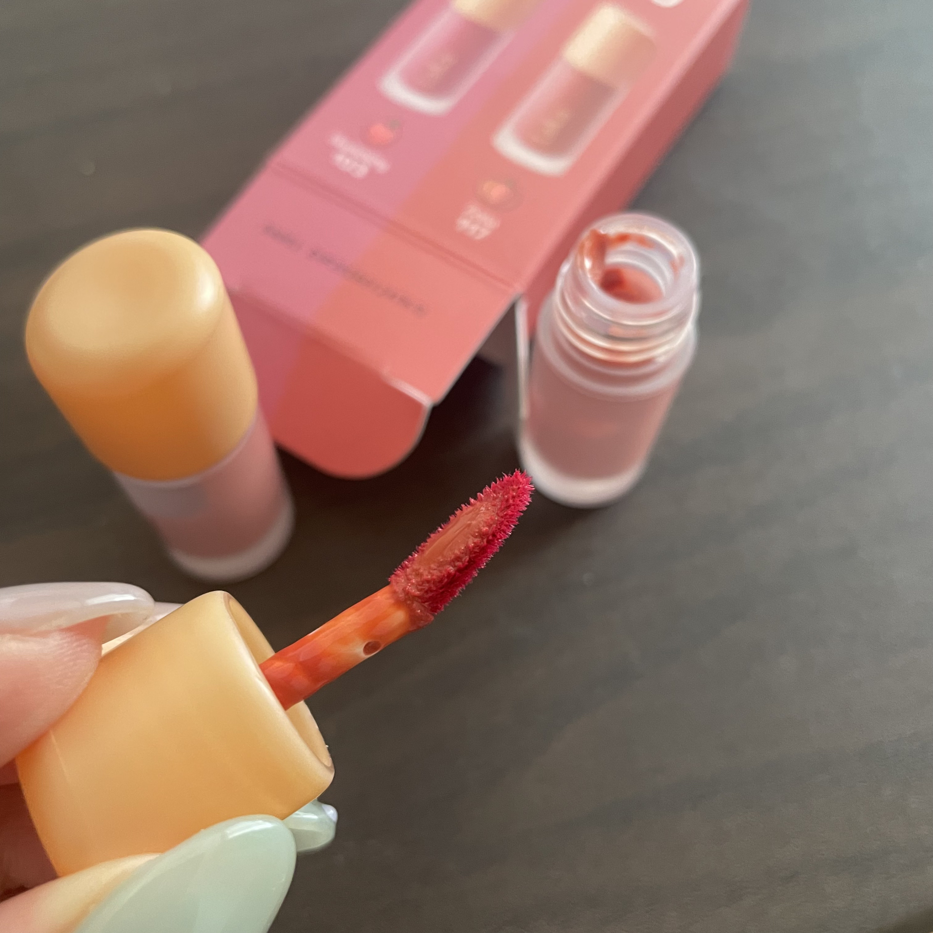 フルーティーグラムティント ミニデュオ #スプリングトーンエディション/Laka/リップティントを使ったクチコミ（3枚目）