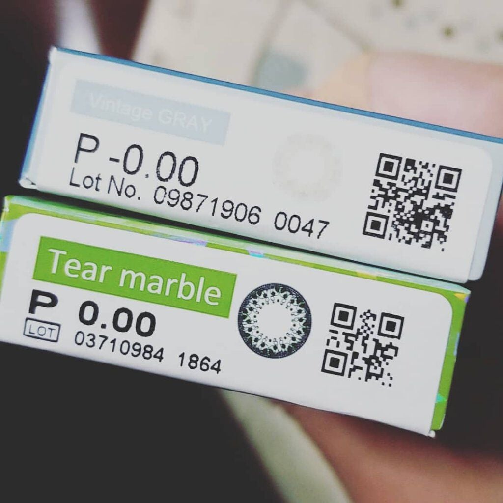 しぉん on LIPS 「以前まで使ってたカラコン!!かれこれ2、3年くらい前まで色々な..」(3枚目)