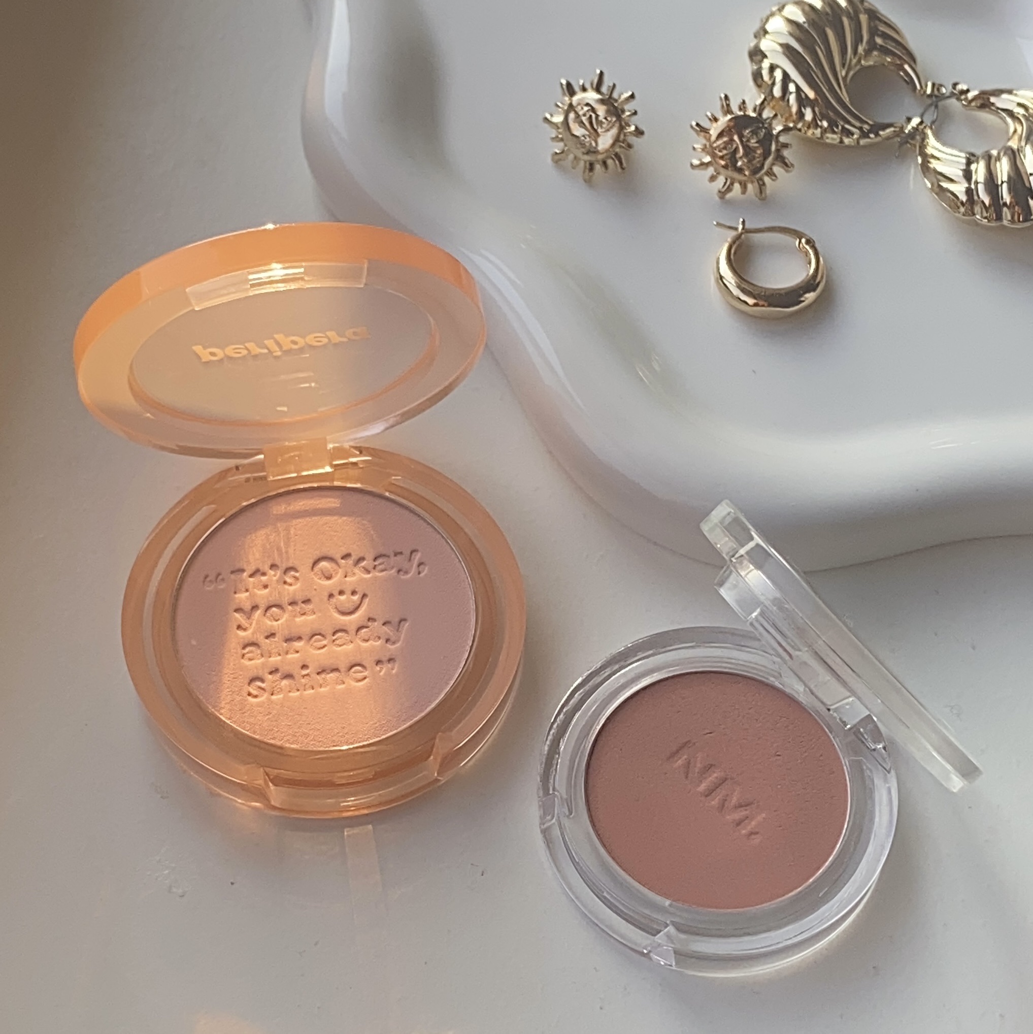 かわいいチークたち

PERIPERA
ピュア ブラッシュド サンシャイン チーク
07 MILKY PEACH

NAMING.
ネーミング フラッフィーパウダーブラッシュ
Strut

────────────

NAMING.のチーク