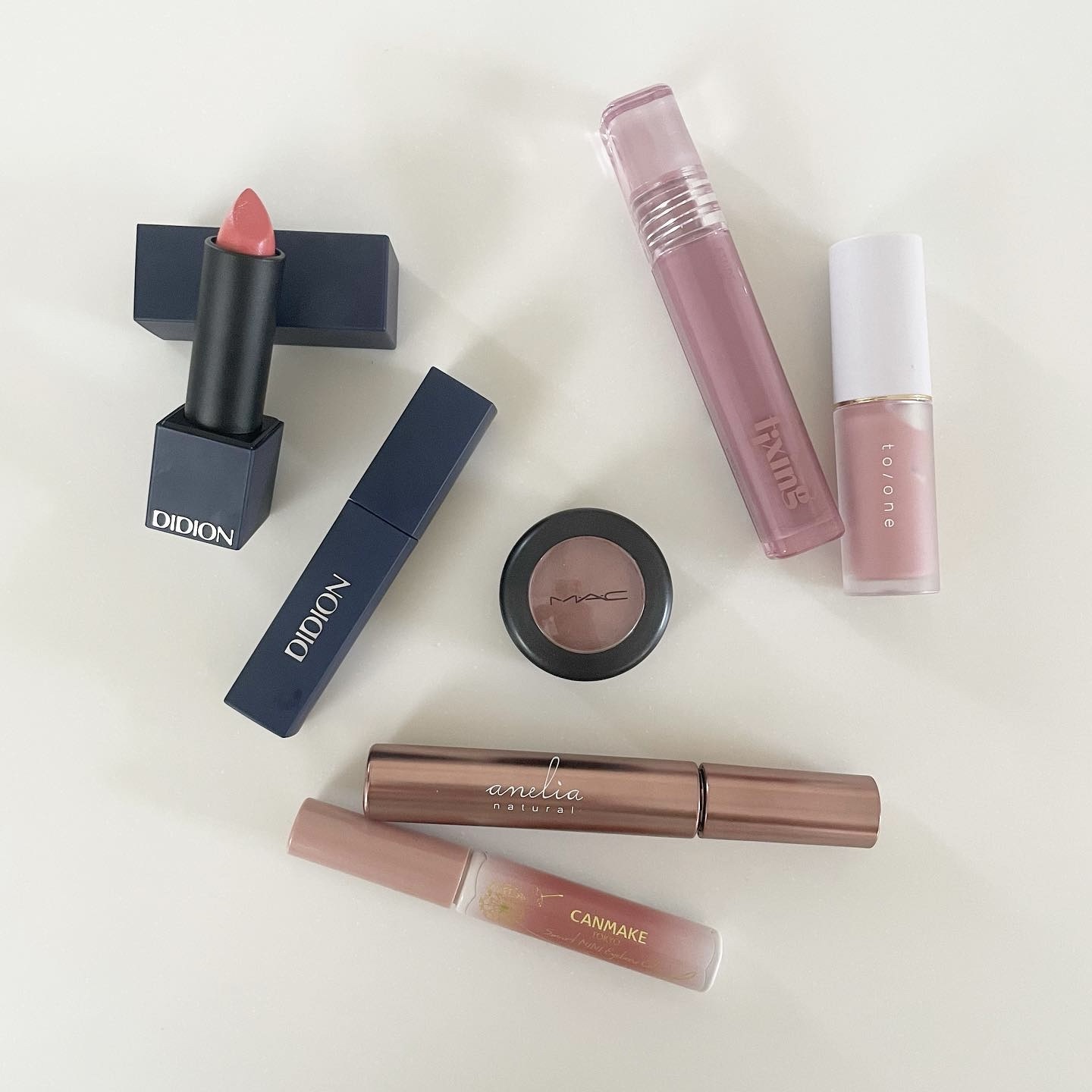 スモール アイシャドウ ガーリー/M・A・C/単色アイシャドウを使ったクチコミ（1枚目）