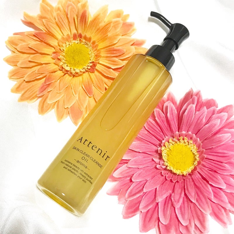 アテニアから商品提供をいただきました。

30代になって、このクレンジングの良さを
ものすご〜く実感した
アテニアのスキンクリア クレンズ オイル （レギュラーボトル）アロマタイプ

大人の悩みにアプローチ！
大人気のメイク落としで、
クレ