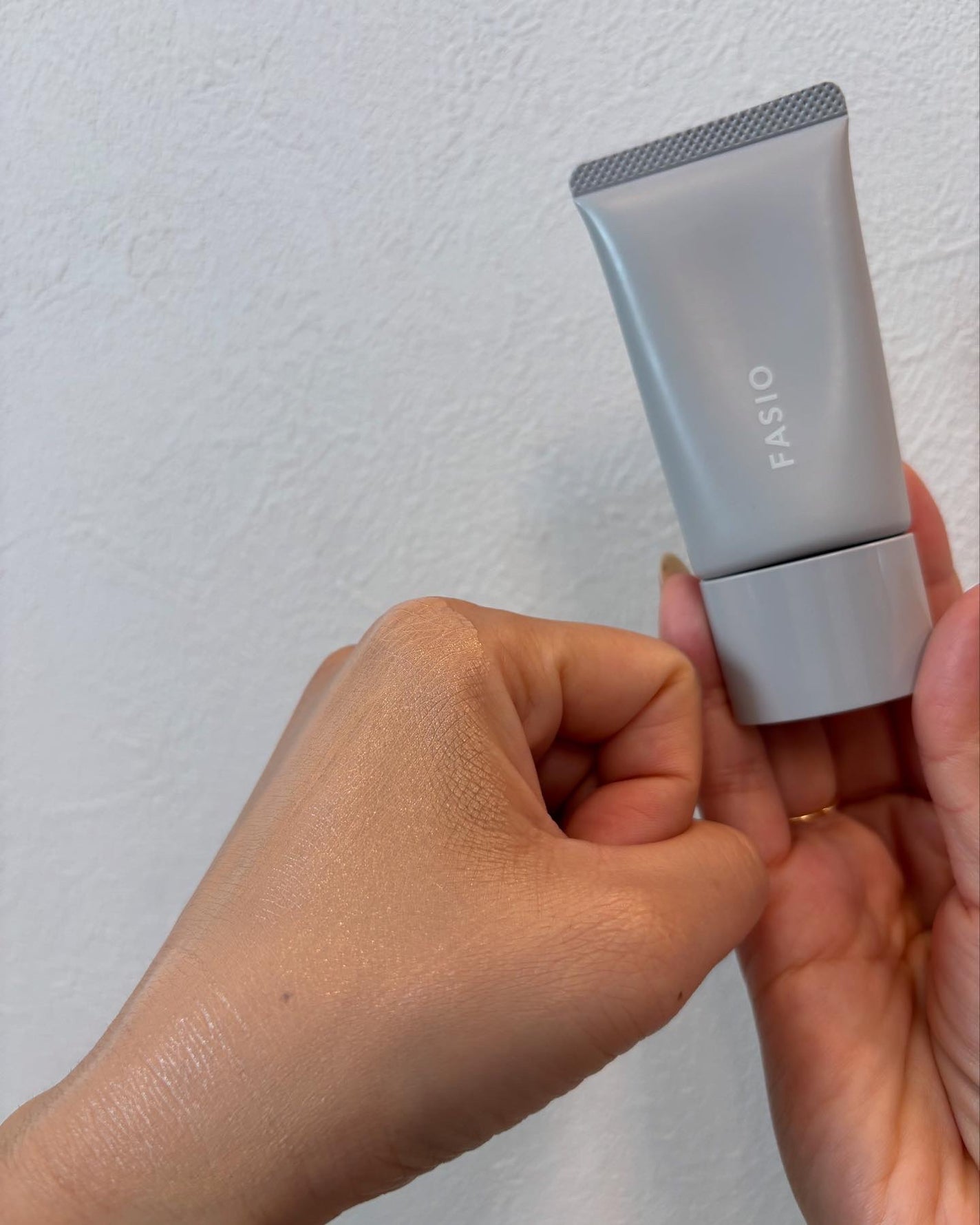 エアリーステイ BB ティント UV/FASIO/BBクリームを使ったクチコミ(5枚目)