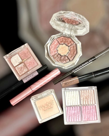 グロウコントゥアリングハイライターパレット/wakemake/パウダーハイライトを使ったクチコミ(2枚目)