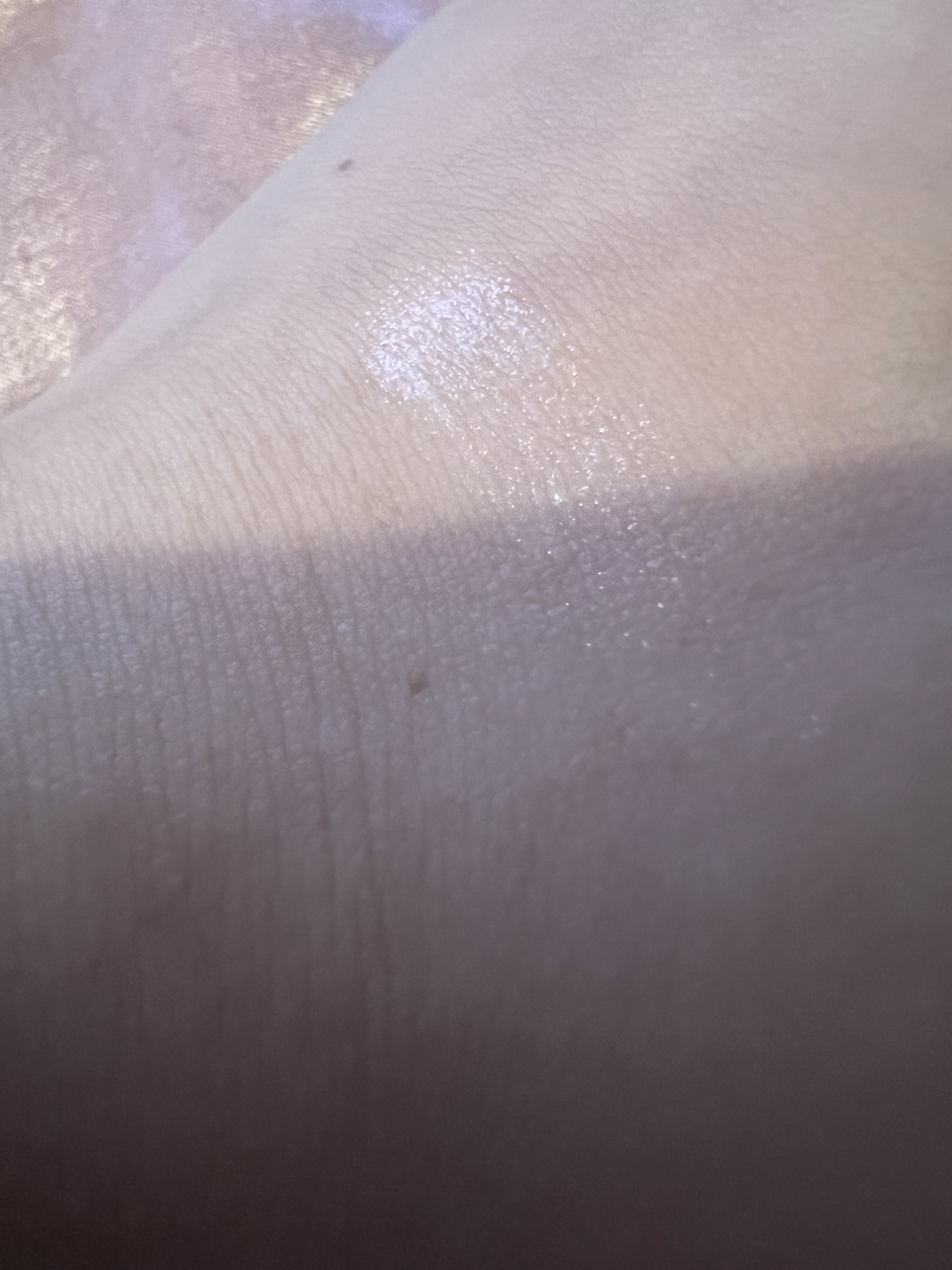 プロ シングル シャドウ(AD) G03  PIN LIGHT/CLIO/単色アイシャドウを使ったクチコミ（3枚目）