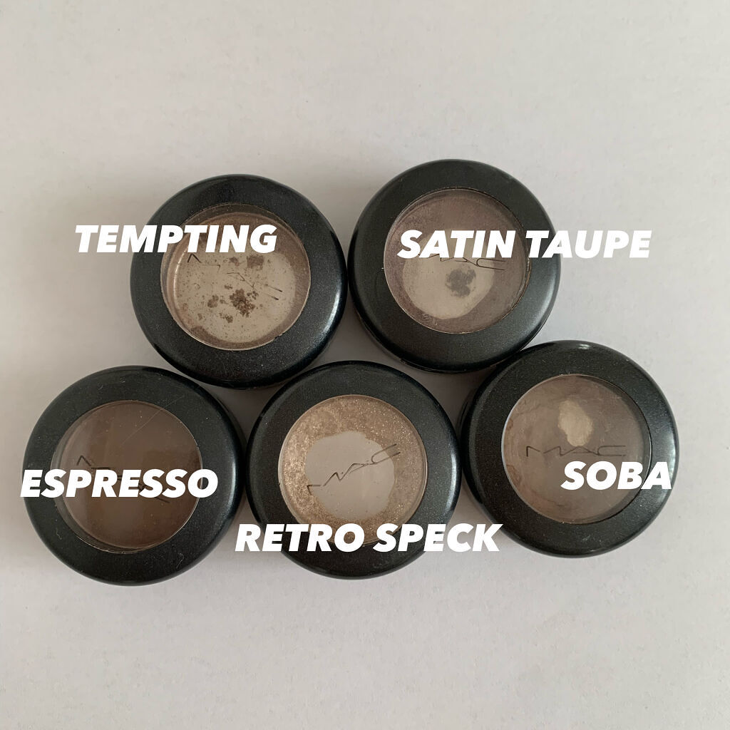 スモール アイシャドウ サテン トープ/M・A・C/単色アイシャドウを使ったクチコミ（3枚目）
