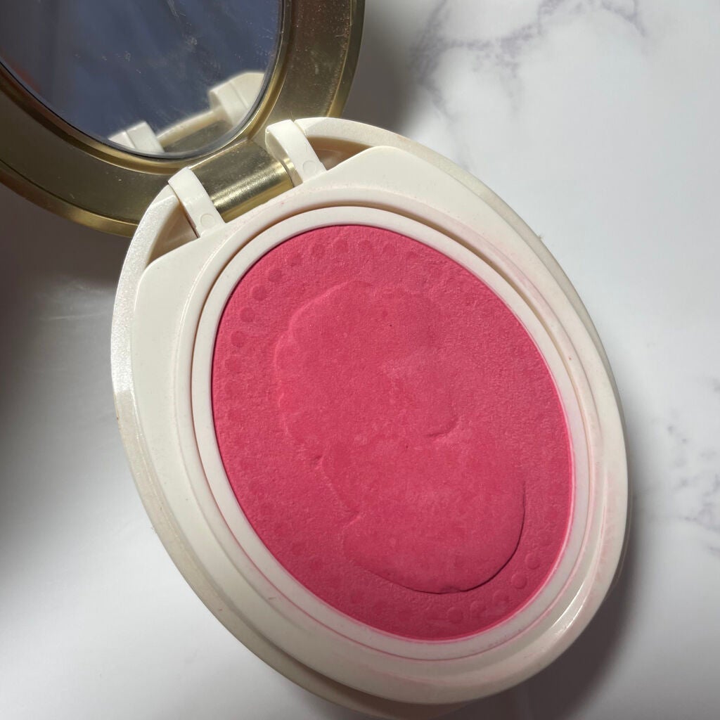 プレスト チークカラー N/レ・メルヴェイユーズ ラデュレ/パウダーチークを使ったクチコミ(2枚目)