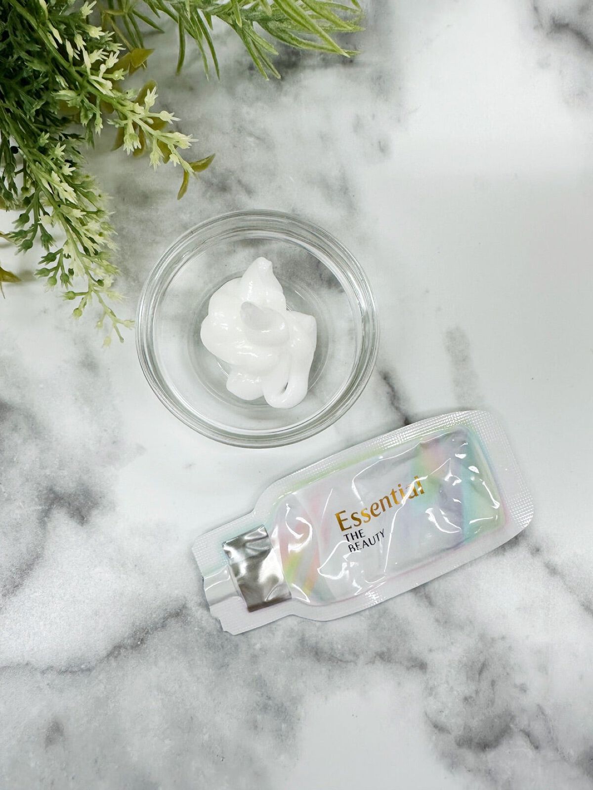 ザビューティ うるツヤチャージヘアパック/エッセンシャル/ヘアマスク・ヘアパックを使ったクチコミ(3枚目)