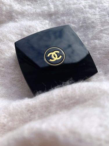 レ キャトル オンブル 342 ルミエール エ オピュロンス/CHANEL/アイシャドウパレットを使ったクチコミ（1枚目）