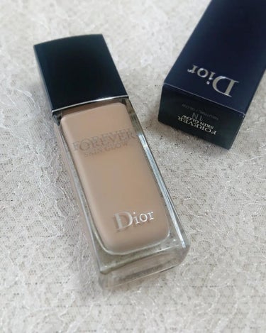 ディオールスキン フォーエヴァー フルイド グロウ/Dior/リキッドファンデーションを使ったクチコミ（1枚目）