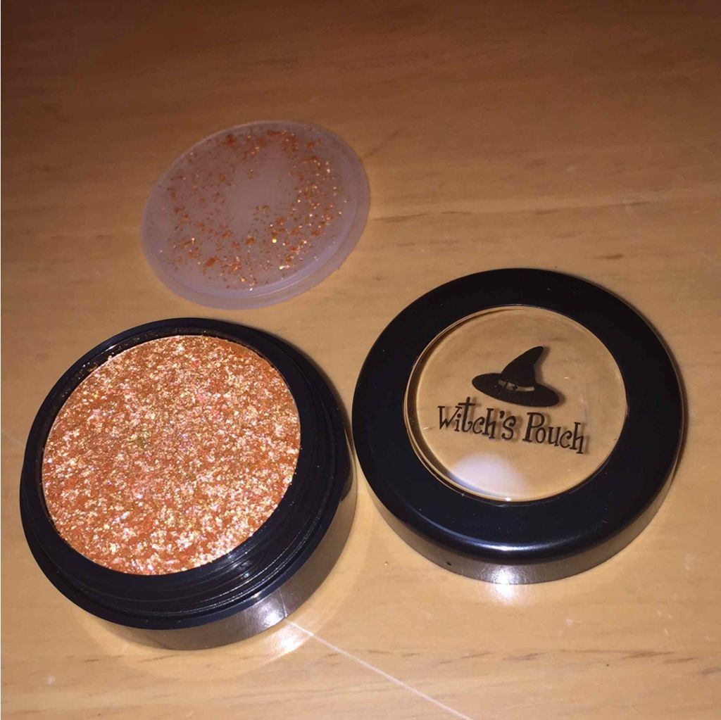 セルフィーフィックスピグメント/Witch's Pouch/単色アイシャドウを使ったクチコミ(1枚目)
