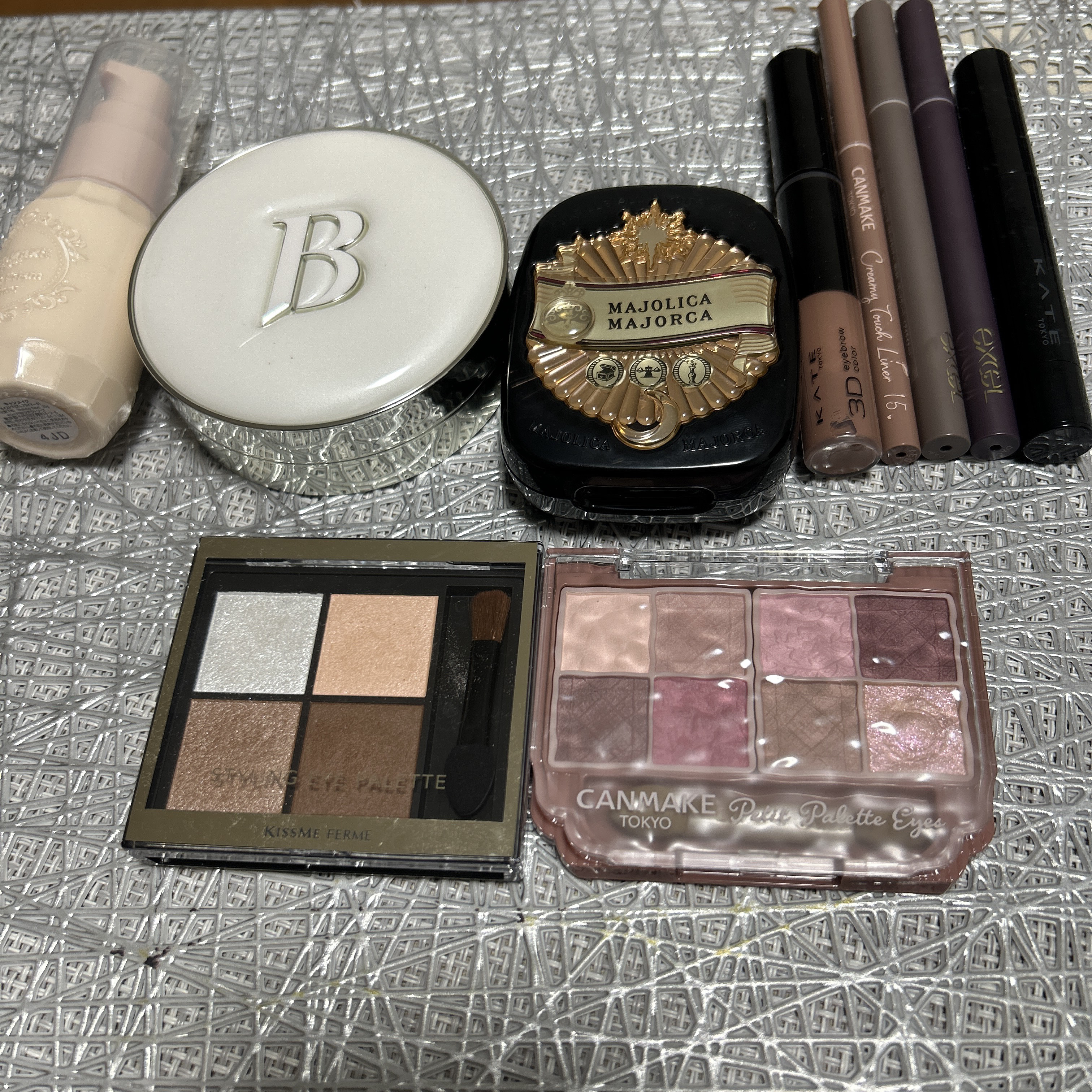 ケイト リップモンスター ツヤバース/KATE/口紅を使ったクチコミ（1枚目）