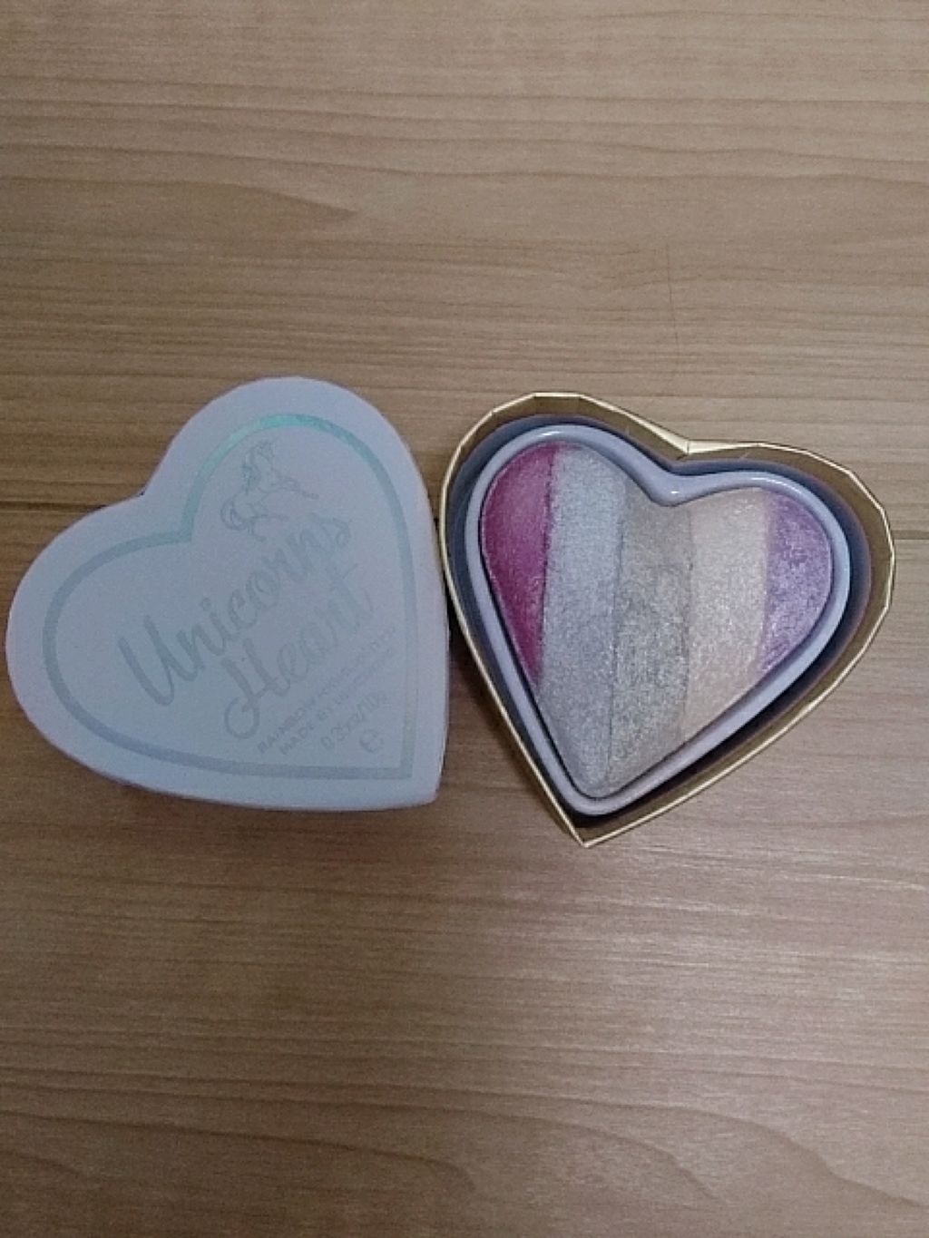 ハートハイライター ユニコーンハート/MAKEUP REVOLUTION/パウダーハイライトを使ったクチコミ(1枚目)