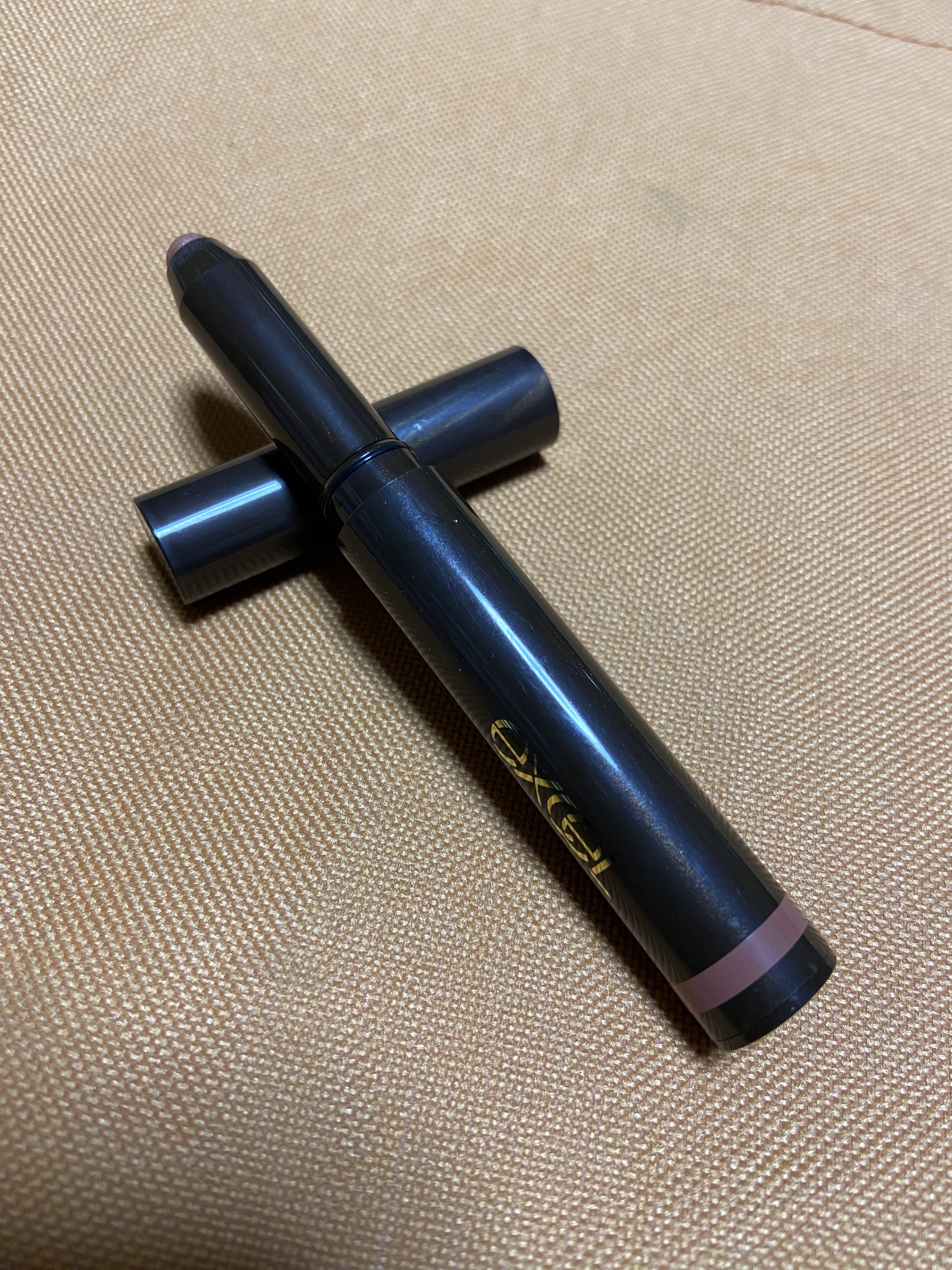 グリームオンフィットシャドウ/excel/スティックアイシャドウを使ったクチコミ（1枚目）