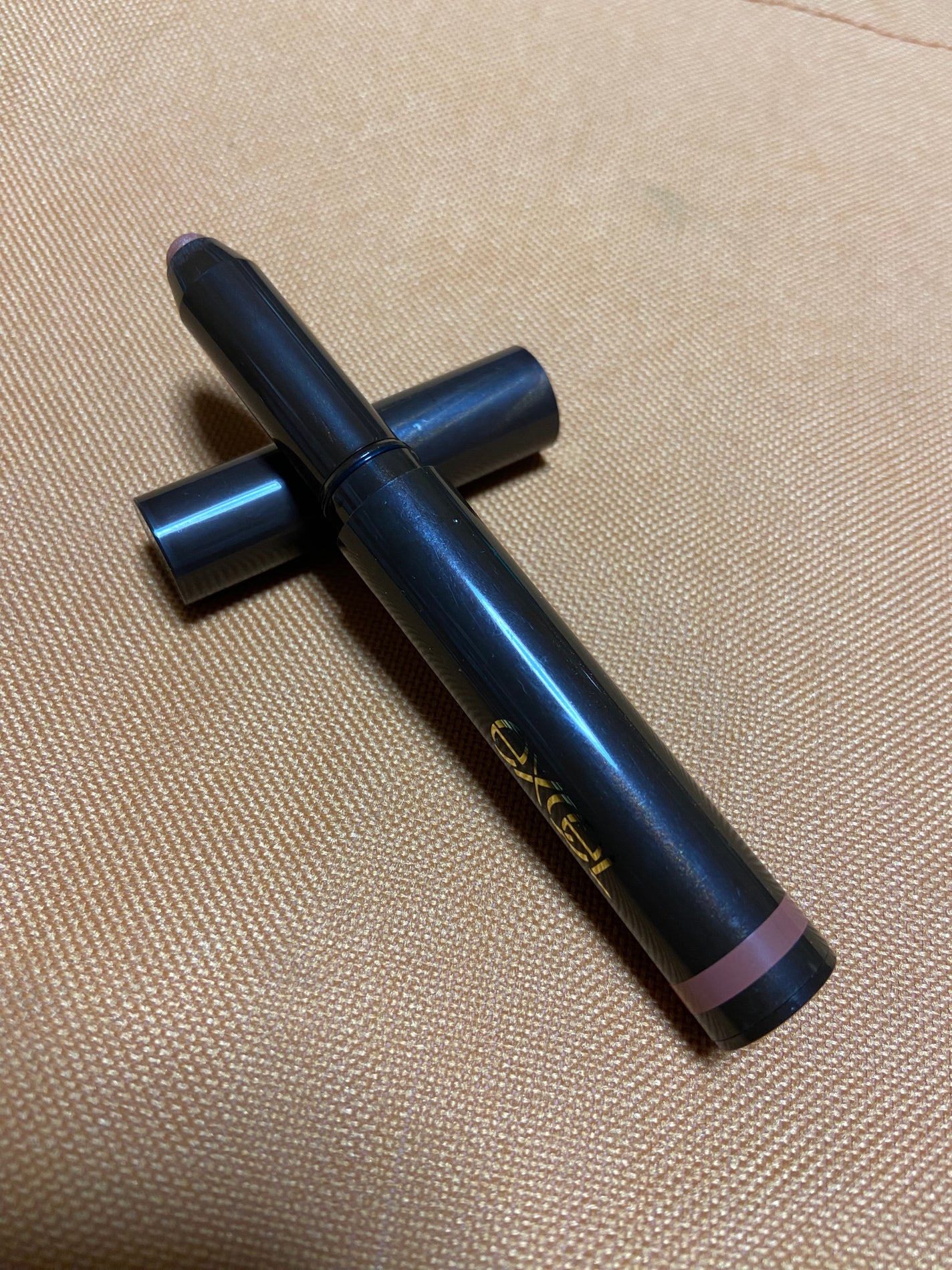 グリームオンフィットシャドウ/excel/スティックアイシャドウを使ったクチコミ(1枚目)