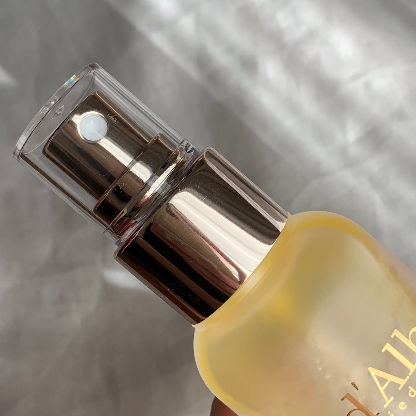 ダルバ ホワイトトリュフファーストスプレーセラム/ダルバ/ミスト状化粧水を使ったクチコミ(3枚目)