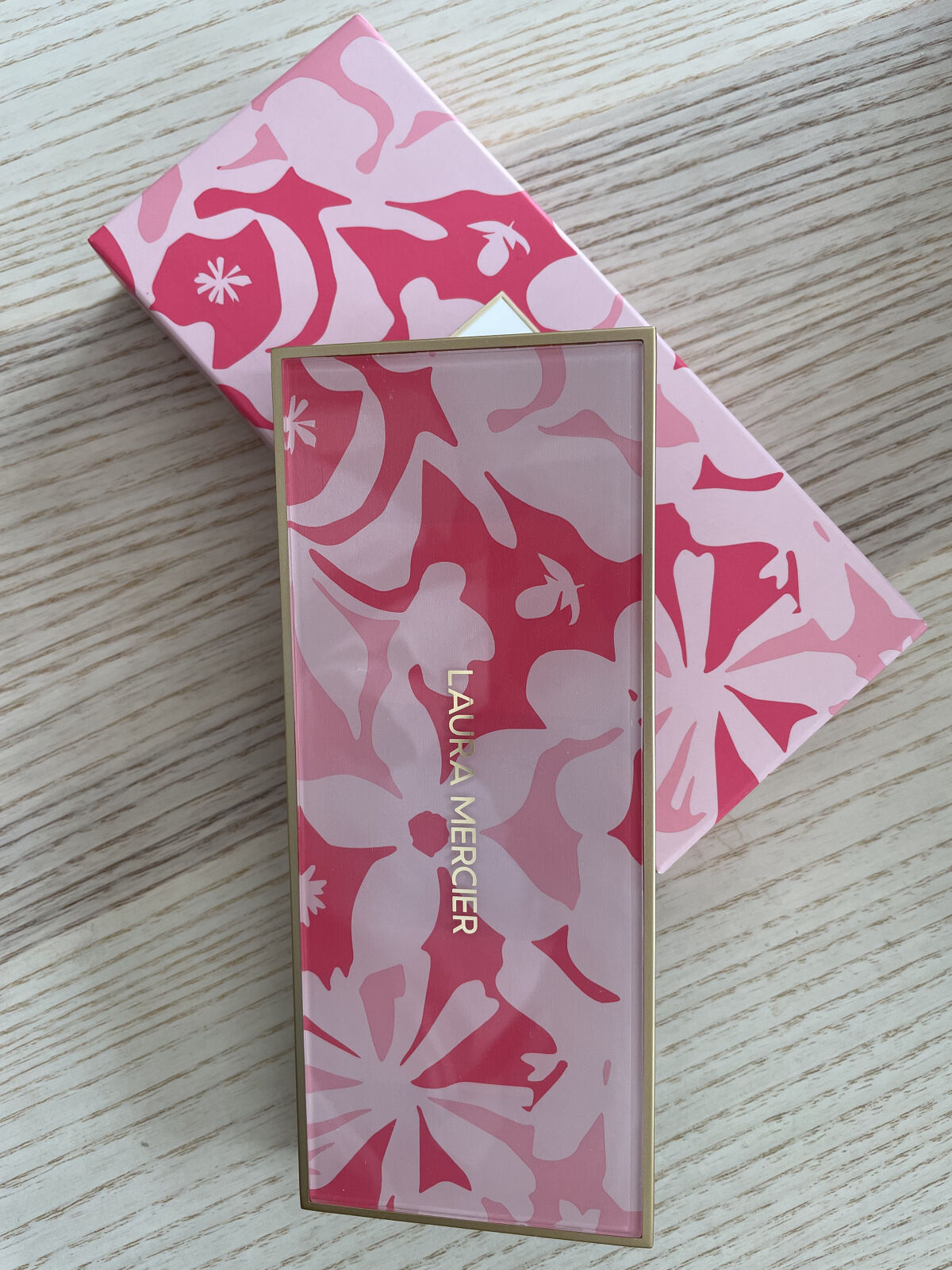 ザ ワイルドフラワー アイシャドウ パレット/ローラ メルシエ/マルチパレットを使ったクチコミ（2枚目）