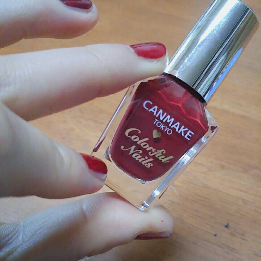 カラフルネイルズ/キャンメイク/マニキュアを使ったクチコミ（1枚目）