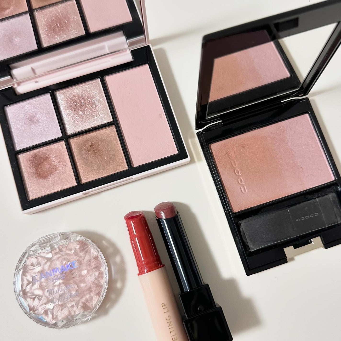 フェイス スタイリスト/SNIDEL BEAUTY/アイシャドウパレットを使ったクチコミ(2枚目)