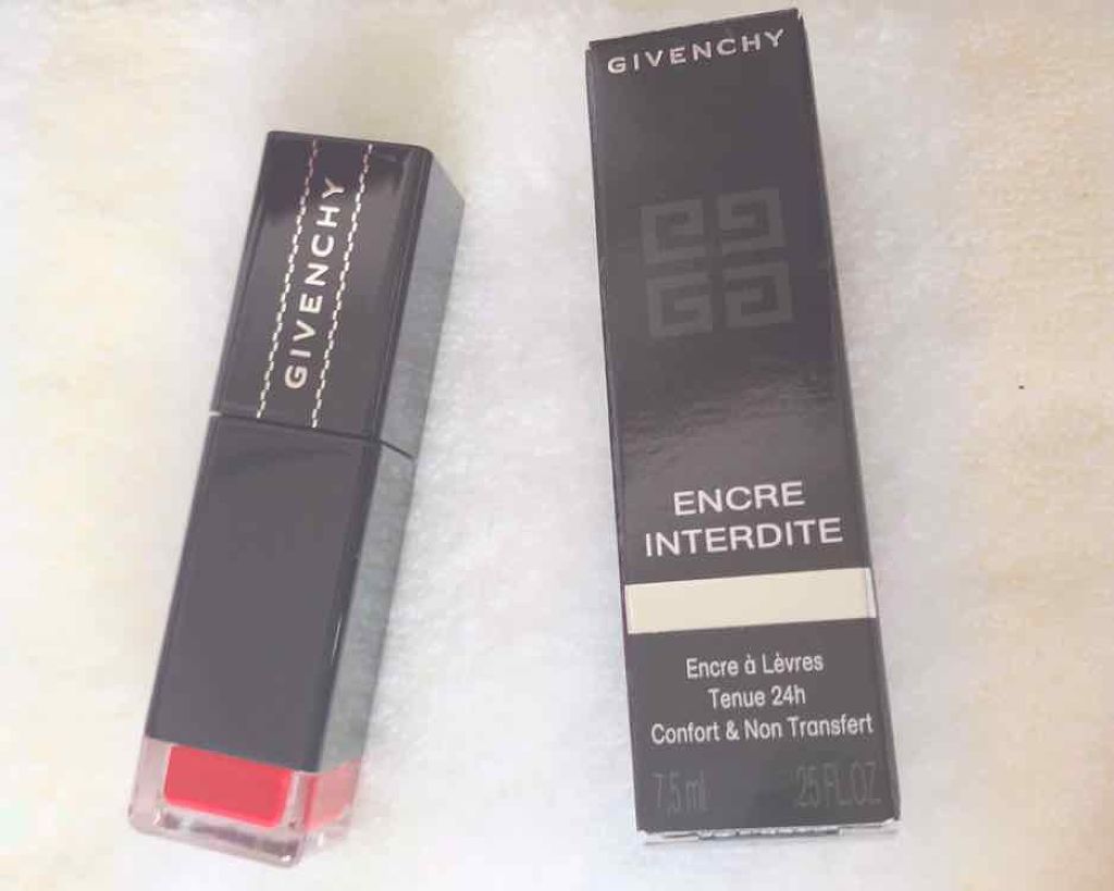 アンクル・アンテルディ/GIVENCHY/口紅を使ったクチコミ(3枚目)