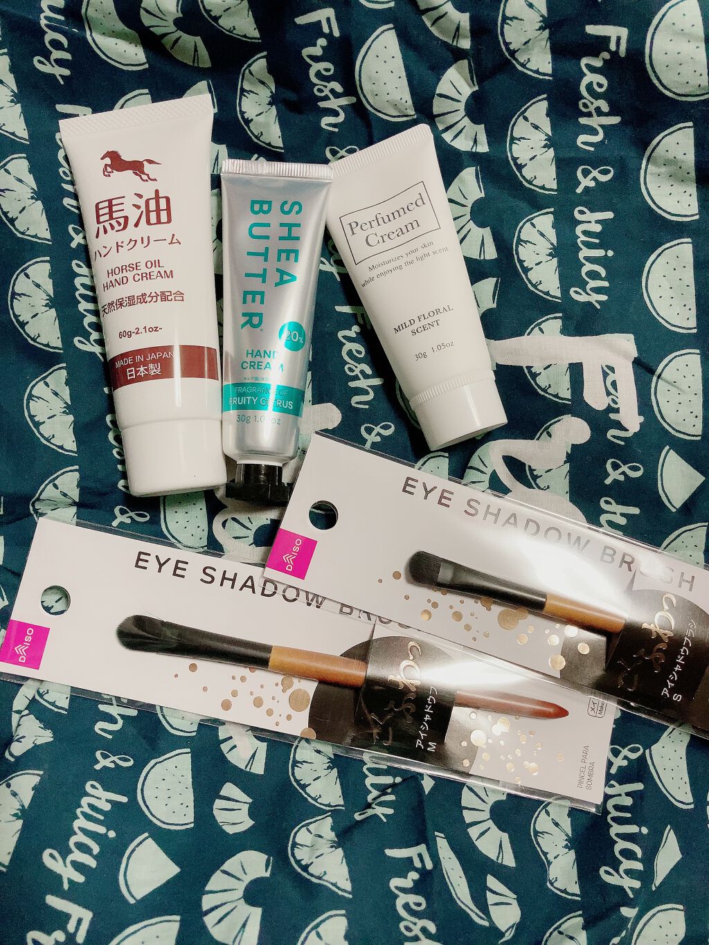 馬油ハンドクリーム/DAISO/ハンドクリームを使ったクチコミ(2枚目)