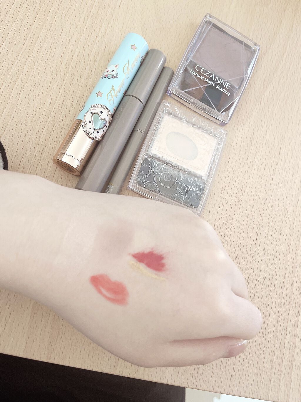 オペラ アイカラーペンシル 05 イノセントゴールド（限定色）/OPERA/ペンシルアイライナーを使ったクチコミ（3枚目）