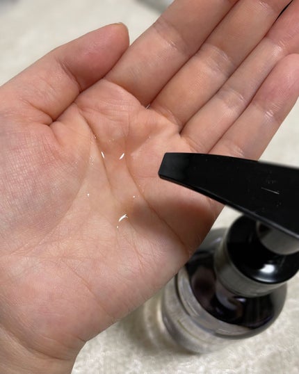 ホットマッサージ ジェルオイル(オリーブ)/CARESSA/ボディオイルを使ったクチコミ(2枚目)