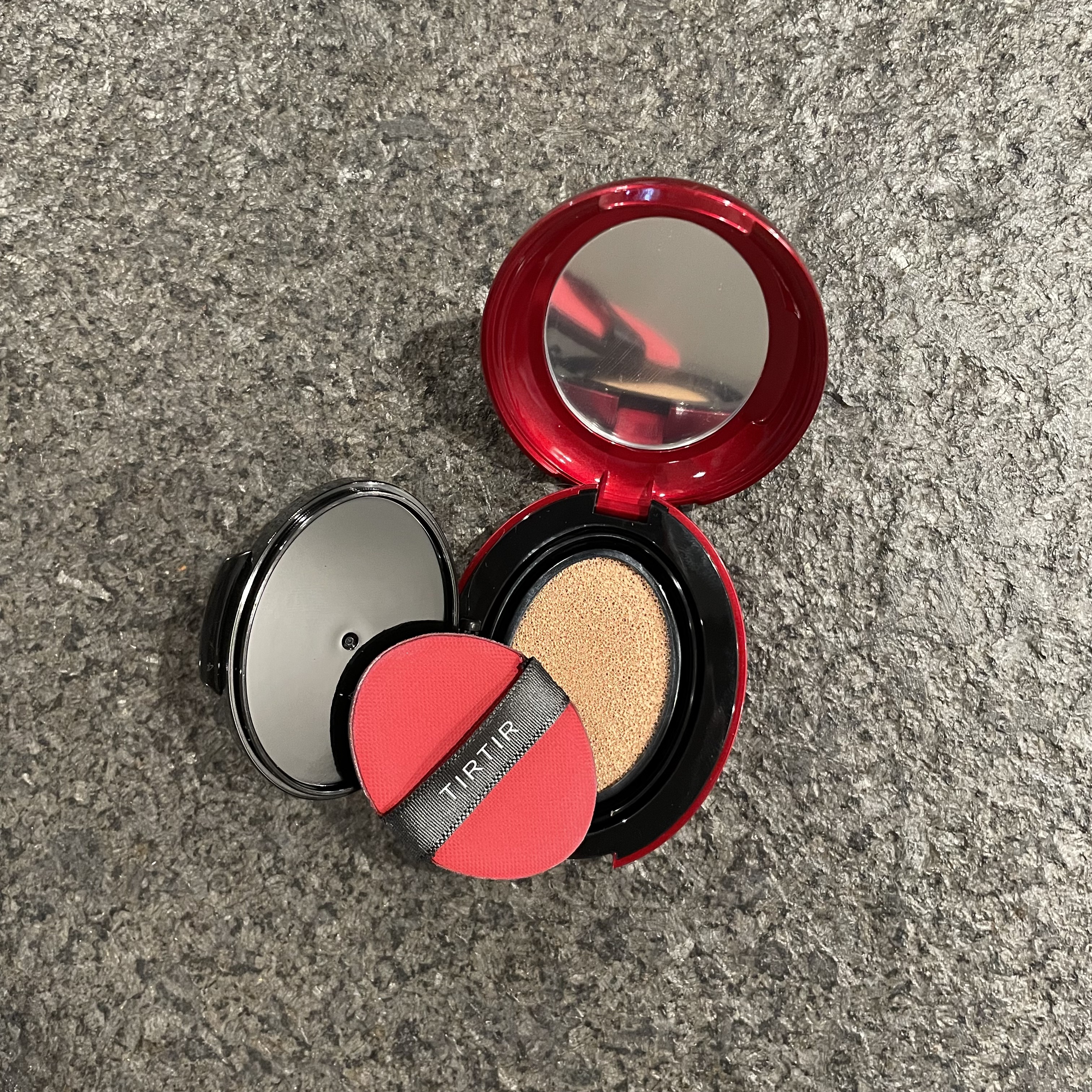 マスク フィット レッド クッション/TIRTIR(ティルティル)/クッションファンデーションを使ったクチコミ（3枚目）