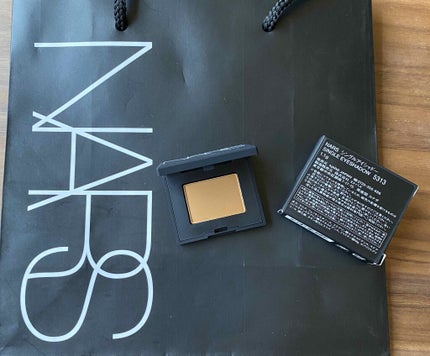 シングルアイシャドー/NARS/単色アイシャドウを使ったクチコミ(2枚目)