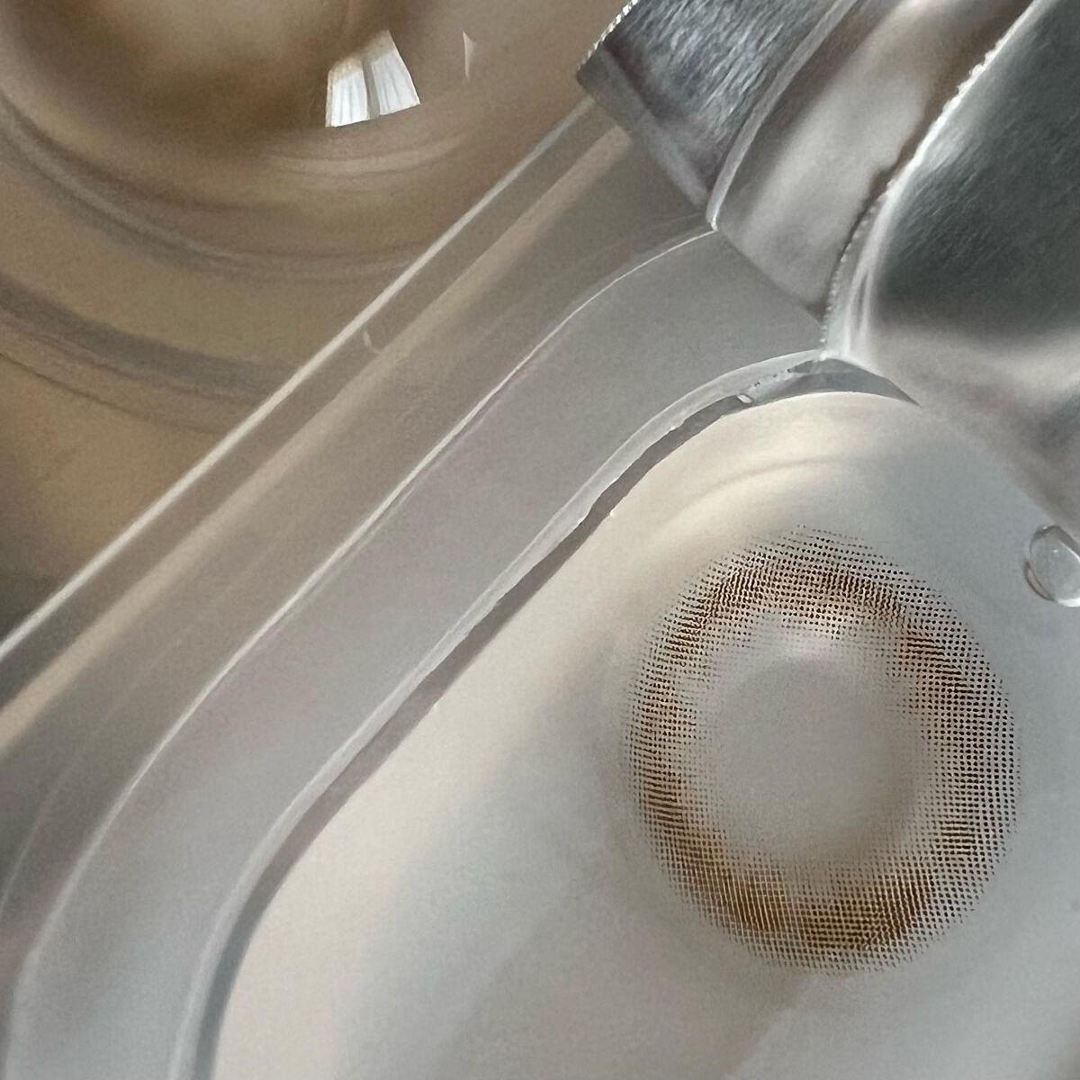 パリインザタイムシリーズ/LENSSIS/カラーコンタクトレンズを使ったクチコミ（3枚目）