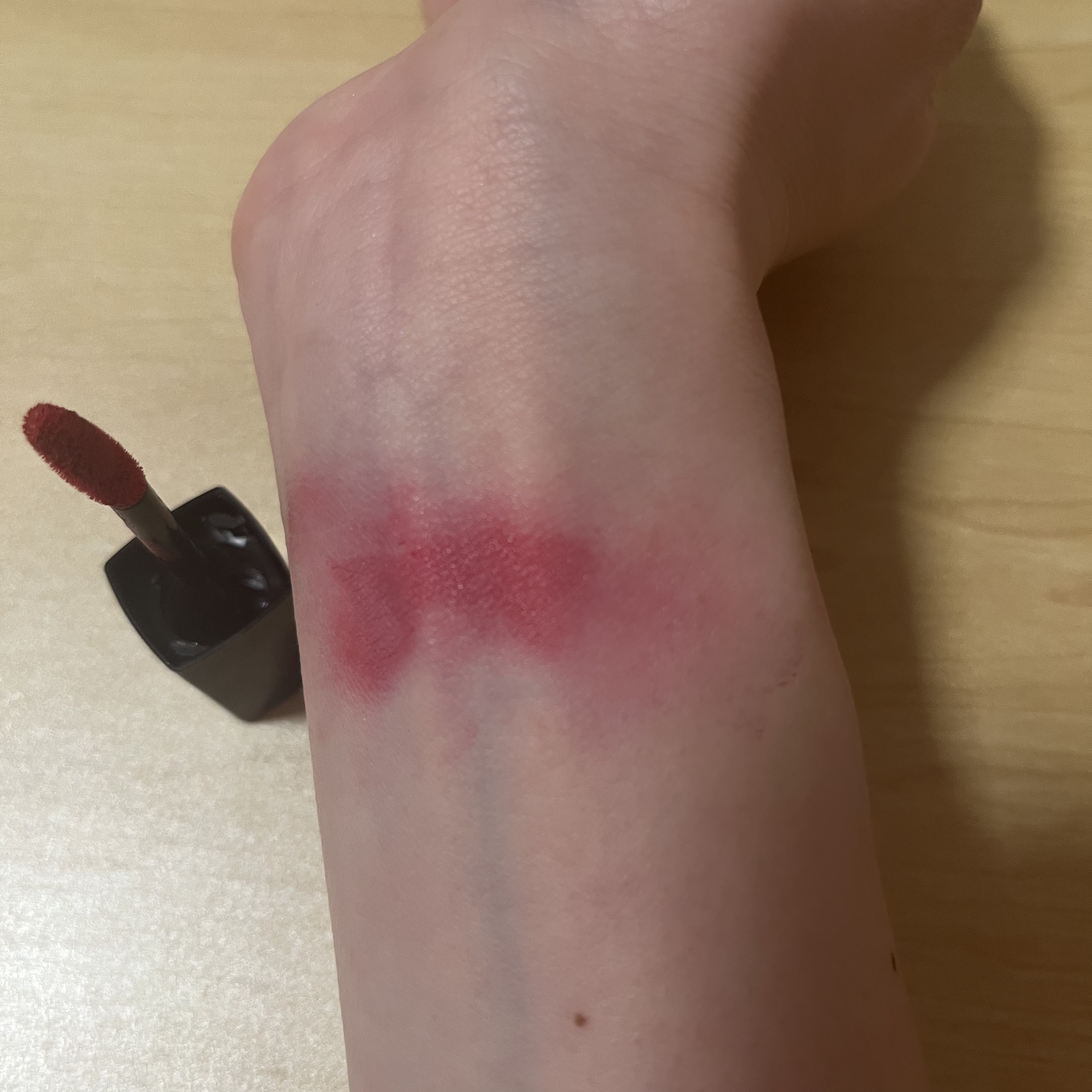 ルージュ アリュール ラック 86 ルージュ キャプティヴァン/CHANEL/口紅を使ったクチコミ（3枚目）