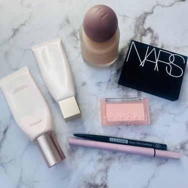 ライトリフレクティングセッティングパウダー　プレスト　N/NARS/プレストパウダーを使ったクチコミ（2枚目）