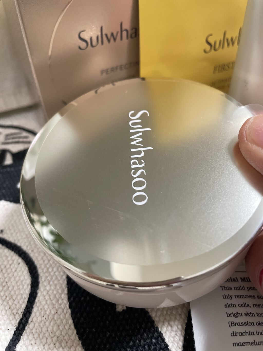 Sulwhasoo パーフェクティング クッション/エアリのクチコミ「ソルファス パーフェクティングクッションに星5個の評価をつけました。..」（2枚目）