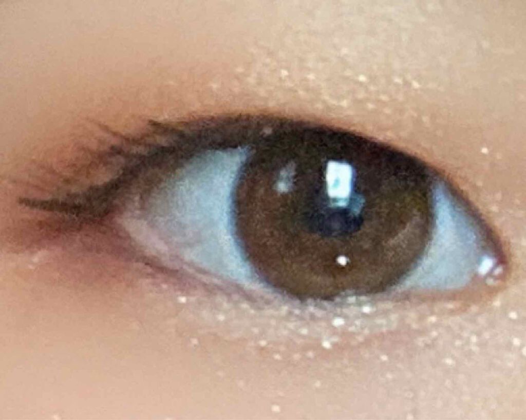 ここあ on LIPS 「今回はアイメイクもしてしまってるんですけど、一重との比較です!..」(3枚目)