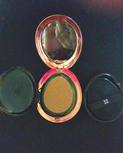 イオン デ クッション/UZU BY FLOWFUSHI/クッションファンデーションを使ったクチコミ(1枚目)