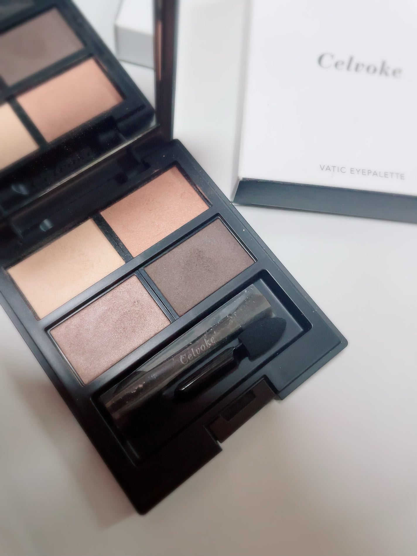 セルヴォーク ヴァティック アイパレット/Celvoke/アイシャドウパレットを使ったクチコミ(1枚目)