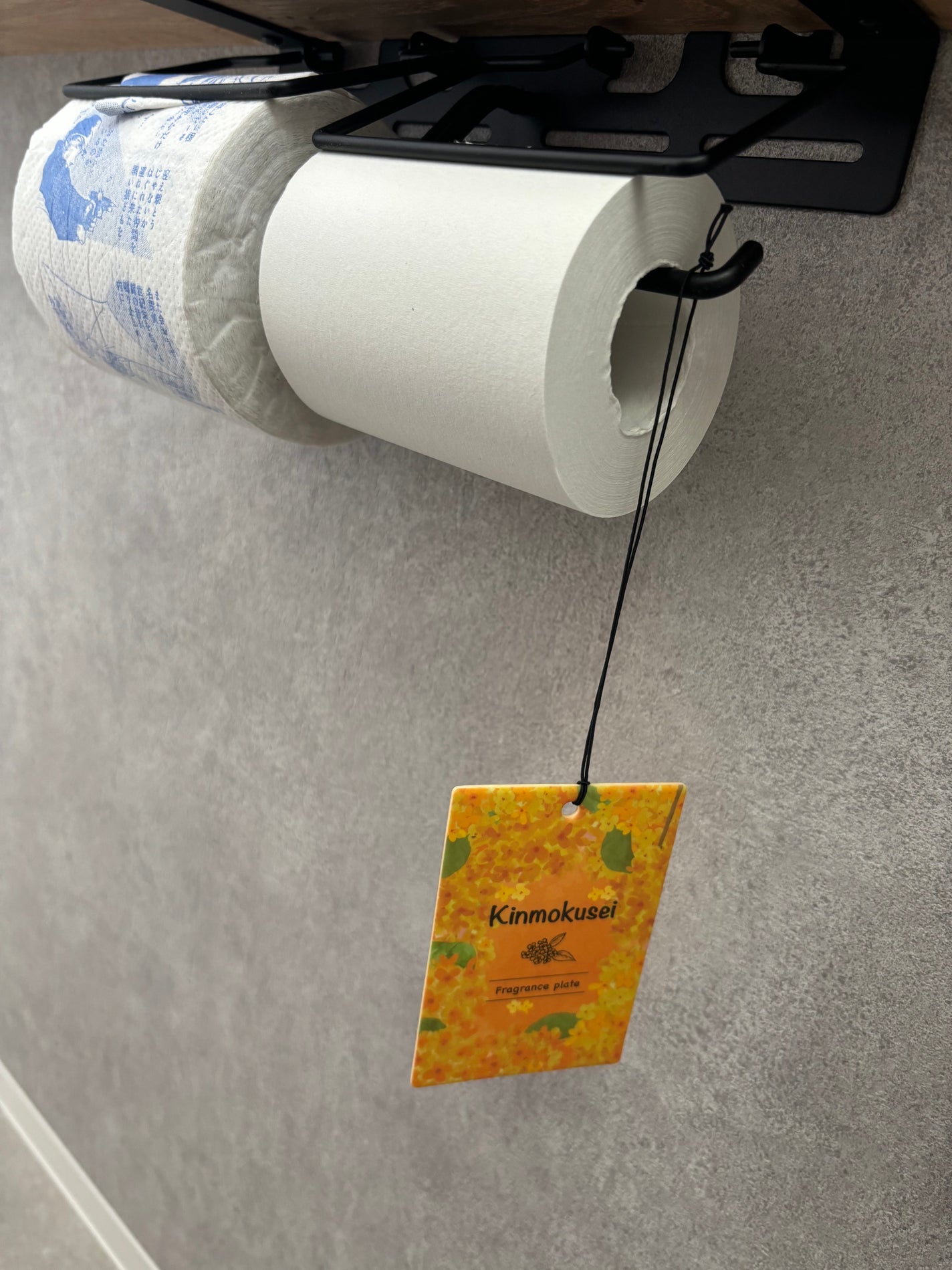 ペーパーフレグランス 金木犀の香り/TRIAL/ルームフレグランスを使ったクチコミ(3枚目)