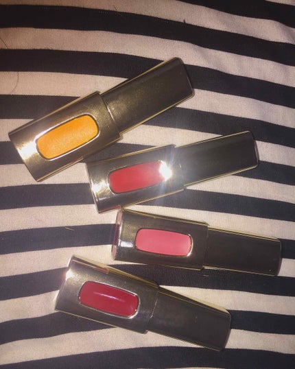 カラーリッシュ エクストラルージュ/ロレアル パリ/口紅を使ったクチコミ(1枚目)