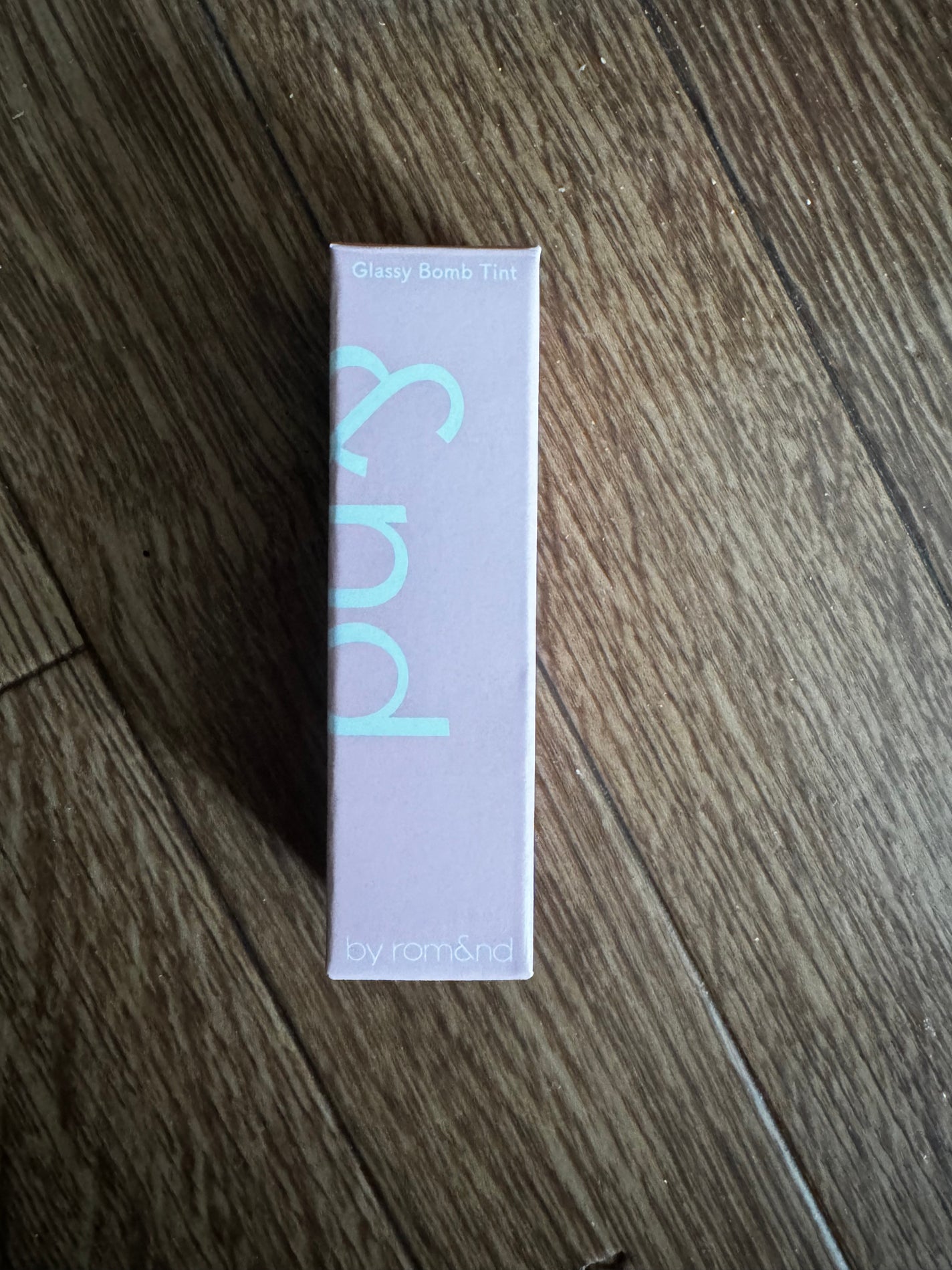 アンドバイロムアンド グラッシーボムティント/&nd by rom&nd/リップティントを使ったクチコミ(1枚目)