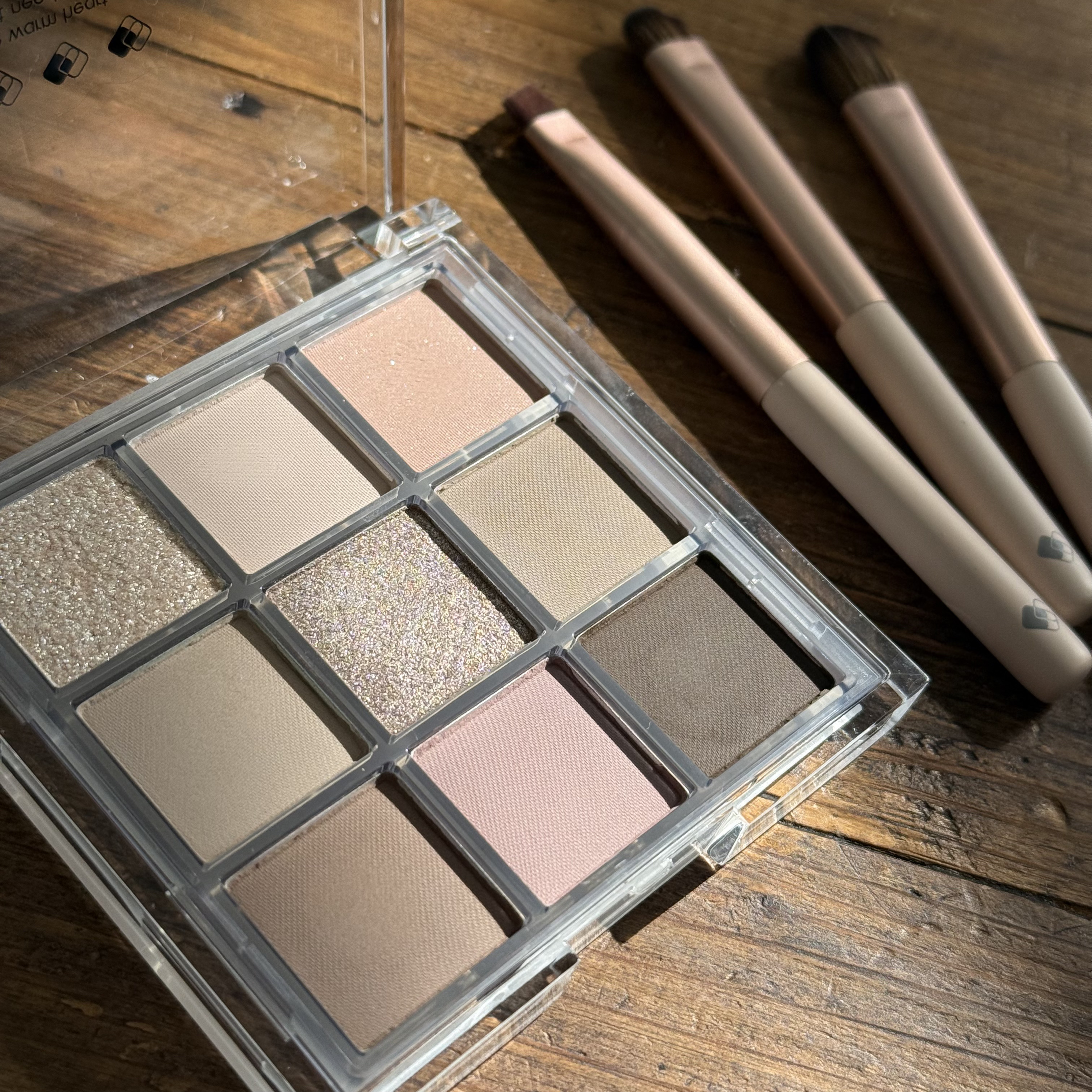 KEYBO FALL IN LOVE SHADOW PALETTE/keybo/アイシャドウパレットを使ったクチコミ（2枚目）