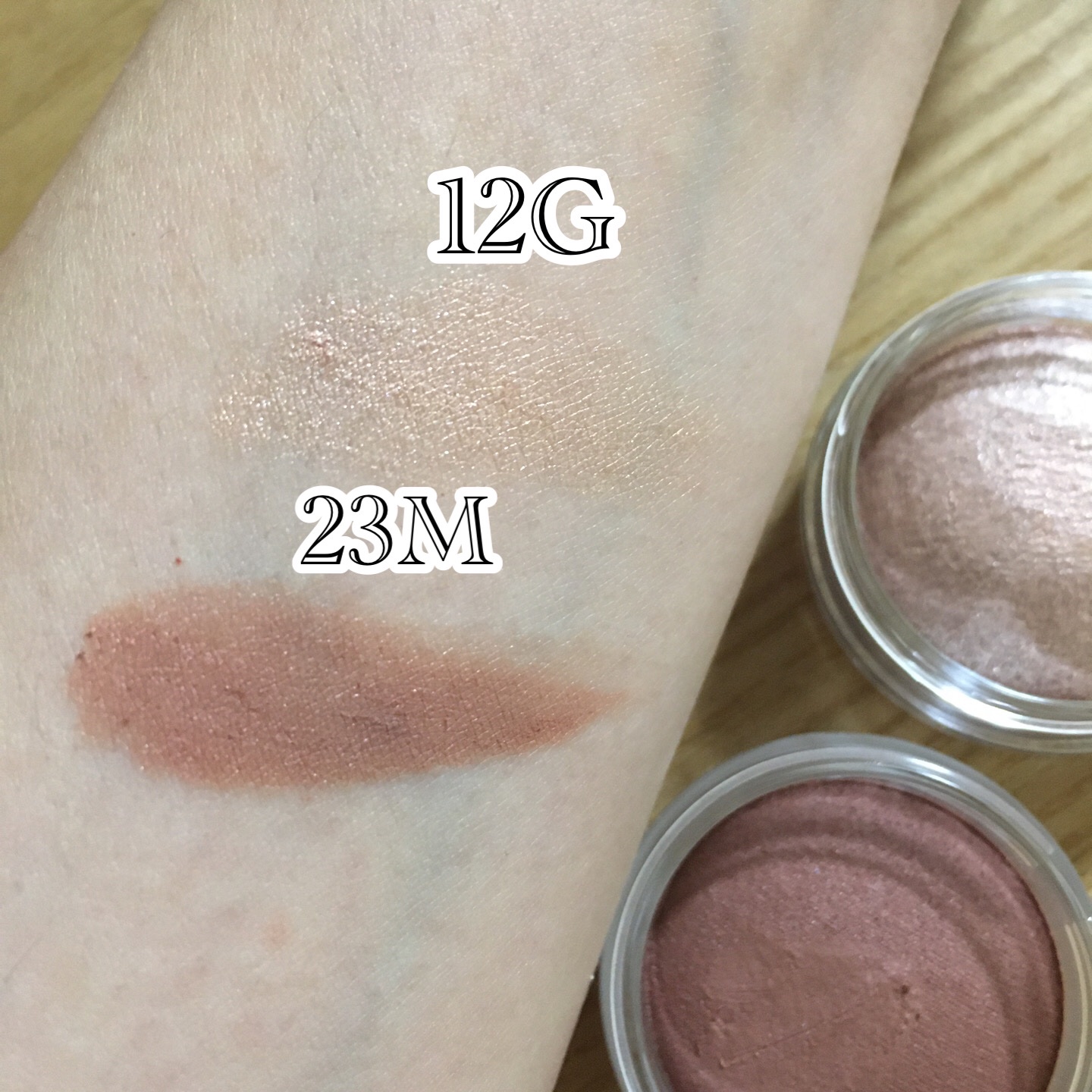 アイグロウジェム スキンシャドウ 23M fluffy bear/DECORTÉ/ジェル・クリームアイシャドウを使ったクチコミ（2枚目）