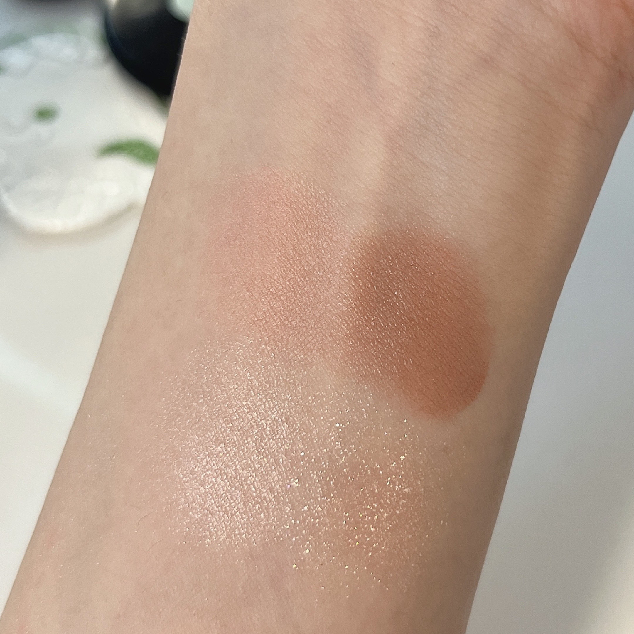 ケイト ポッピングシルエットシャドウ/KATE/アイシャドウパレットを使ったクチコミ（3枚目）