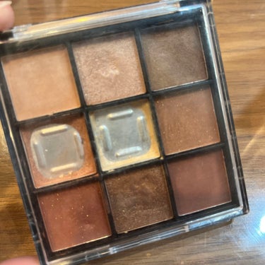 UR GLAM　BLOOMING EYE COLOR PALETTE/U R GLAM/パウダーアイシャドウを使ったクチコミ（1枚目）