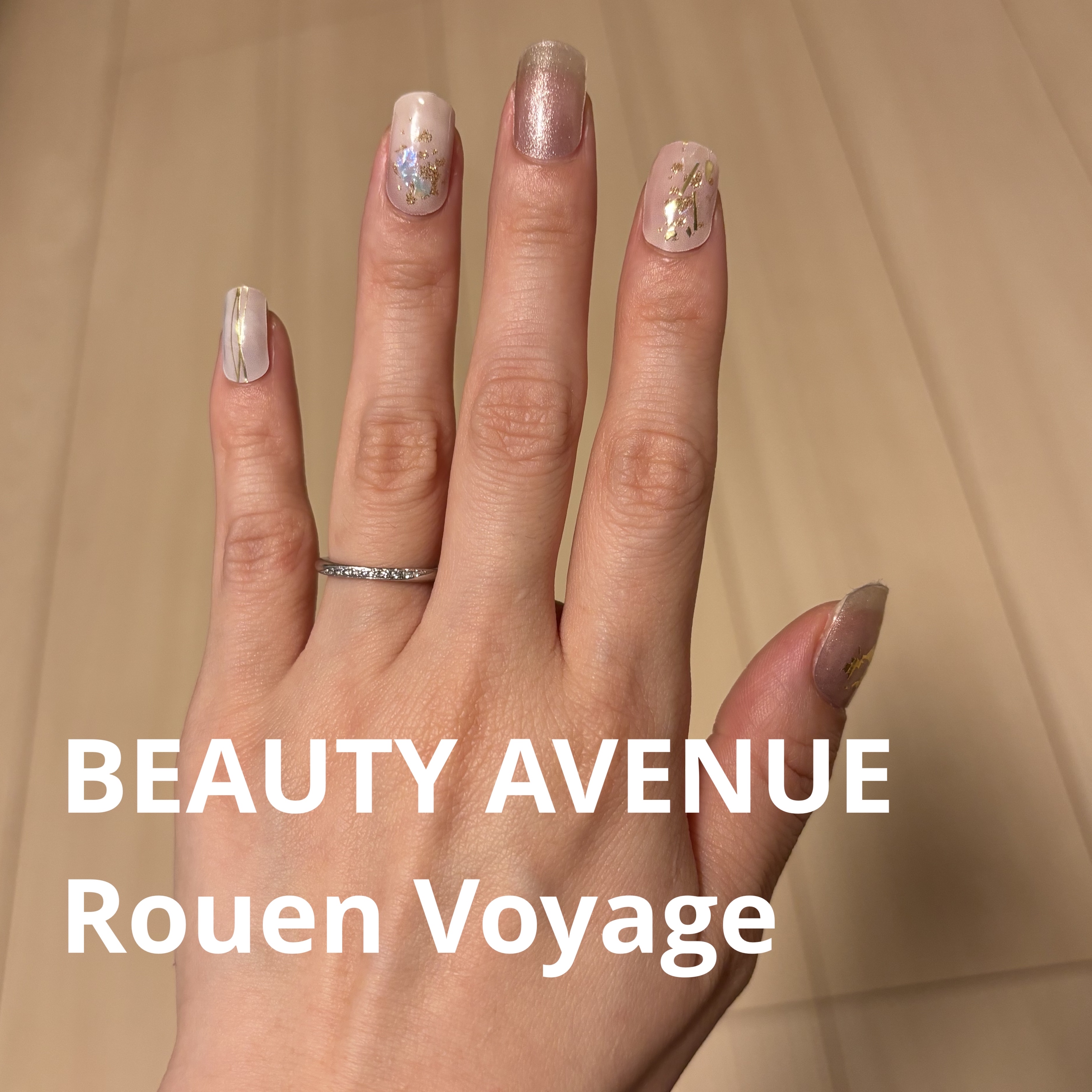 リアルジェルネイルシール ルーアンボヤージュ/BEAUTY AVENUE/ネイルシールを使ったクチコミ（1枚目）